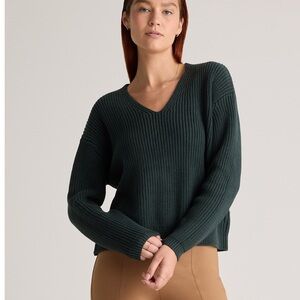 Quince Women's Dark Green V-Neck Sweater
Color no longer available